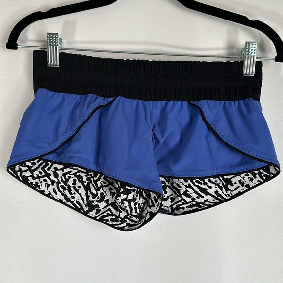 Lululemon Water: Reversible Surf Shorts Black/White & Blue Size 4 - Picture 7 of 8